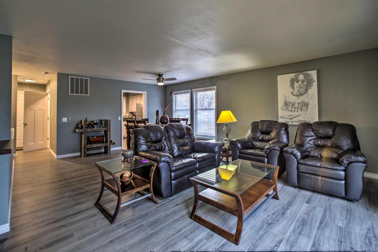 Renovated Lakefront Escape With Private Dock And Deck! Bella Vista Exteriör bild