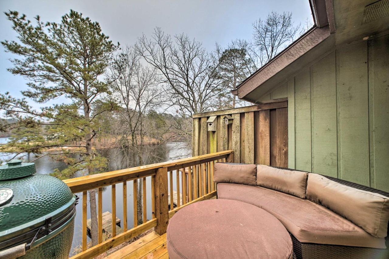 Renovated Lakefront Escape With Private Dock And Deck! Bella Vista Exteriör bild