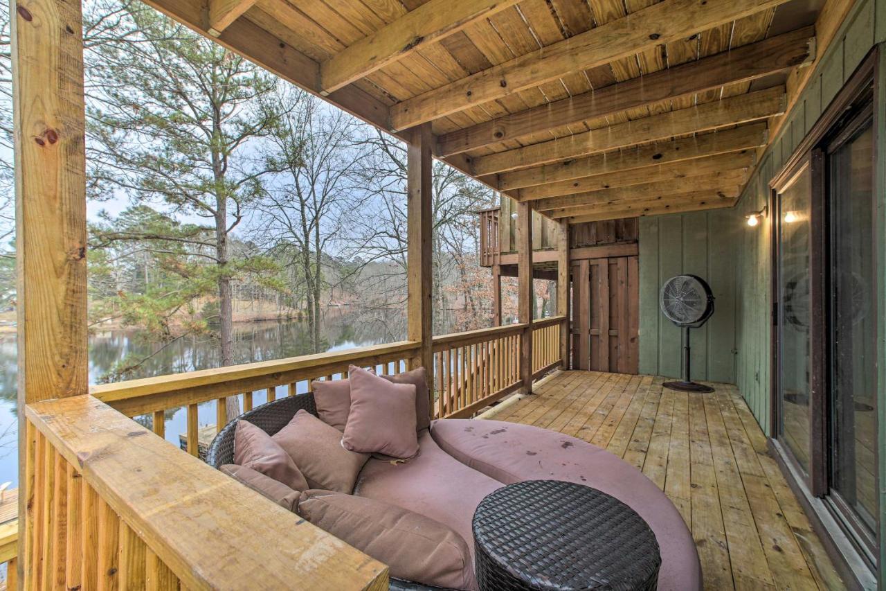 Renovated Lakefront Escape With Private Dock And Deck! Bella Vista Exteriör bild
